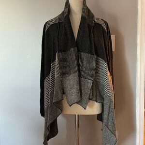 Mercer & Madison women’s knit sweater size S